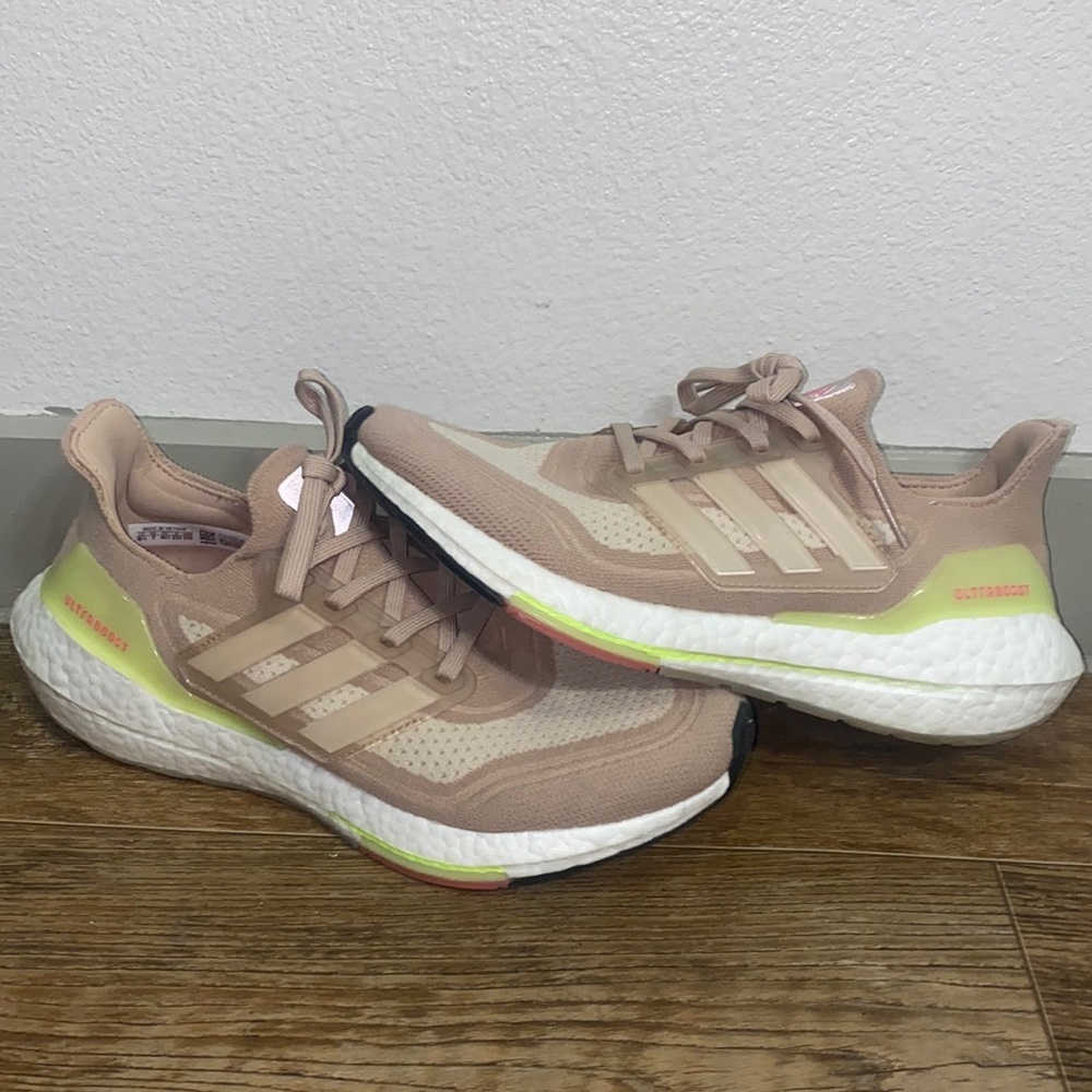 adidas Women's Ultraboost 21 Running Shoe